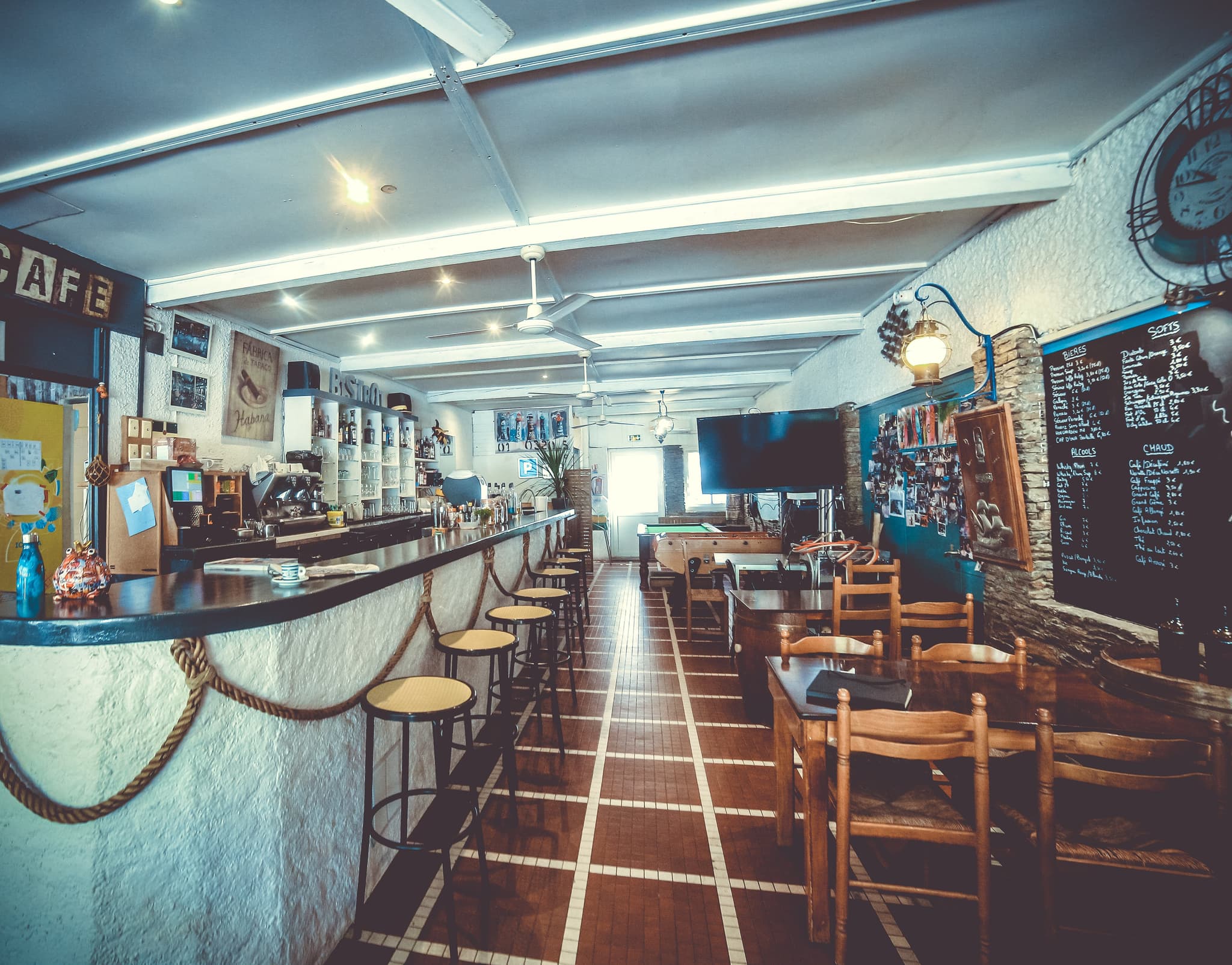 Restaurant 2