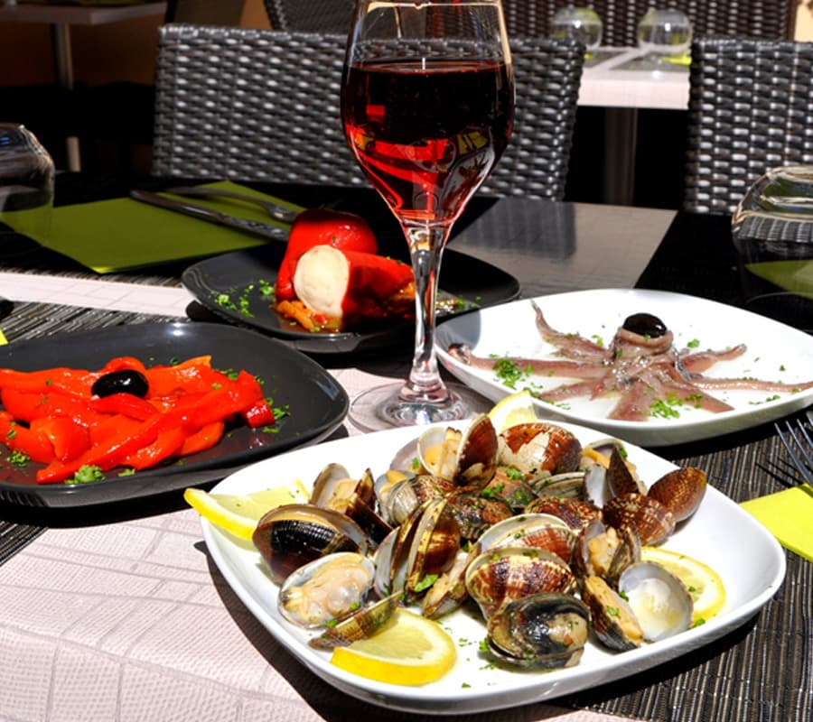 Restaurant-Can-Pla (3)