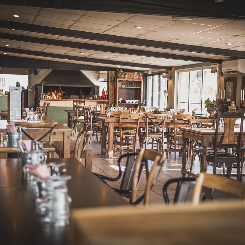 TORREILLES RESTAURANT LE JARDIN