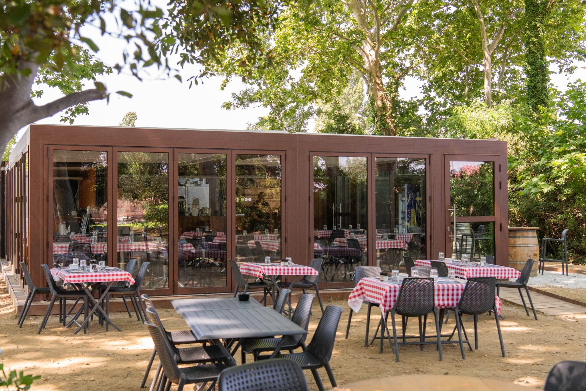 Terrasse guinguette de clairfont