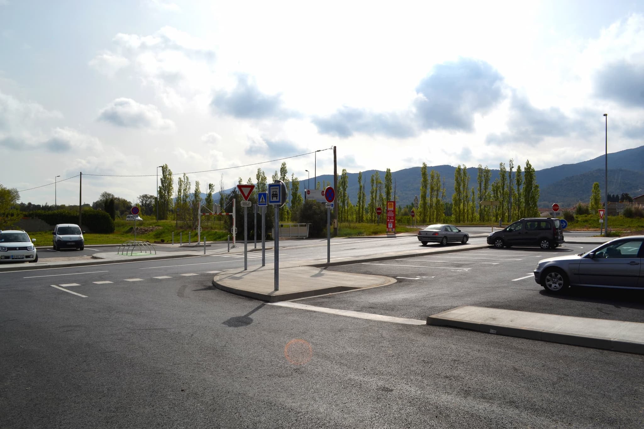 aire-multimodale-bouleternere-parkings-voiture