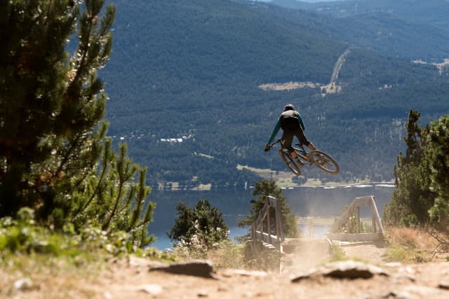 Bikeparklesangles6