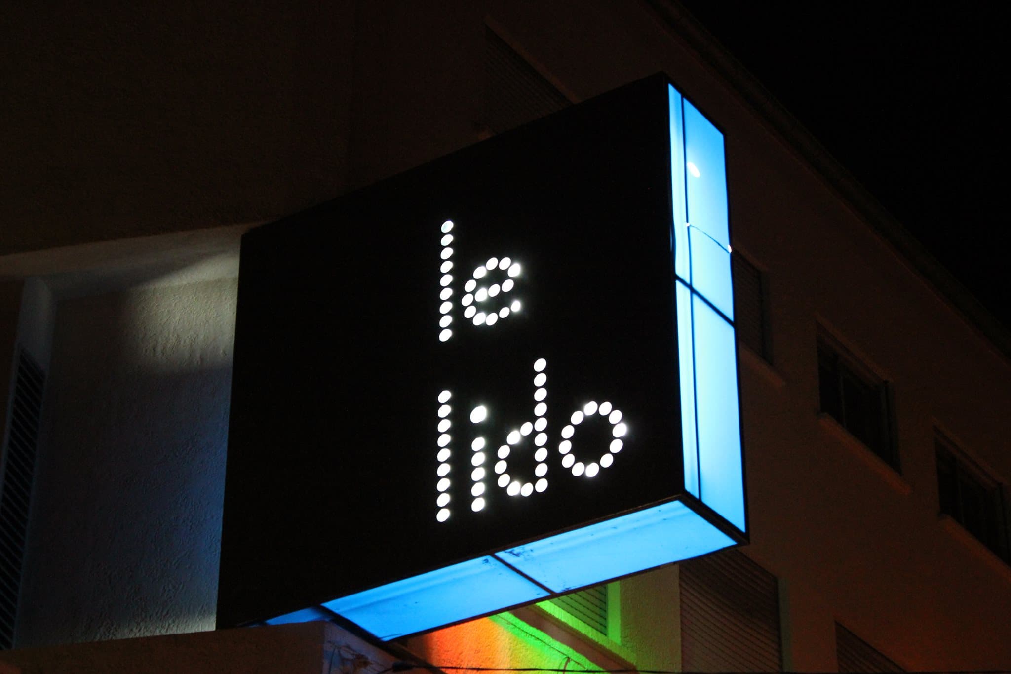 cinéma le lido prades, enseigne