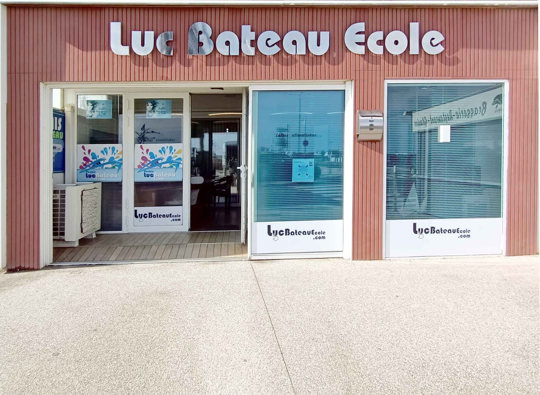 devanture Permis Bateau Luc Bateau