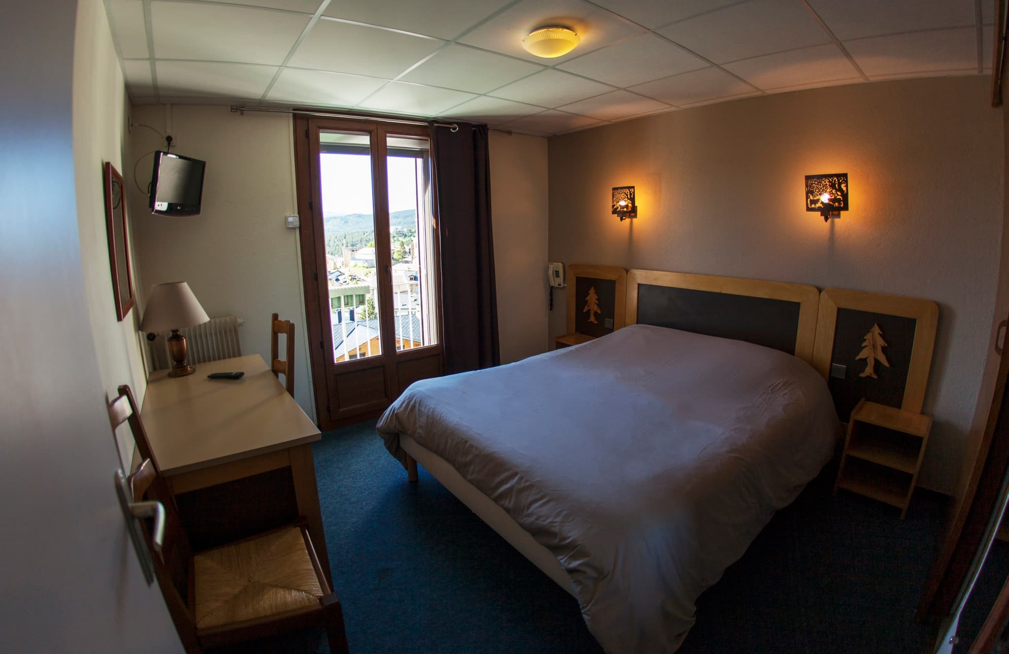 hotellellaret8