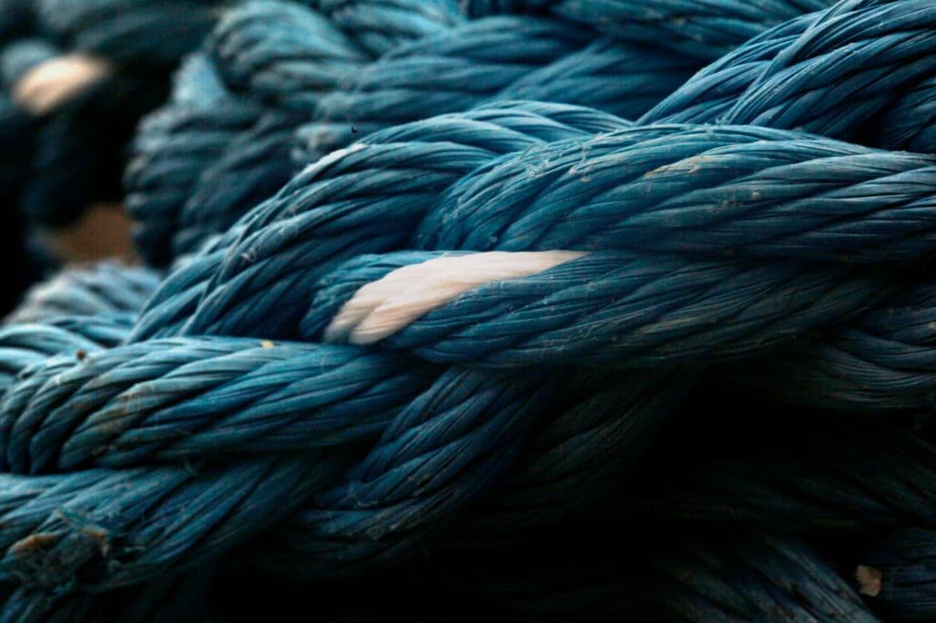 pexels-drmakete-47983