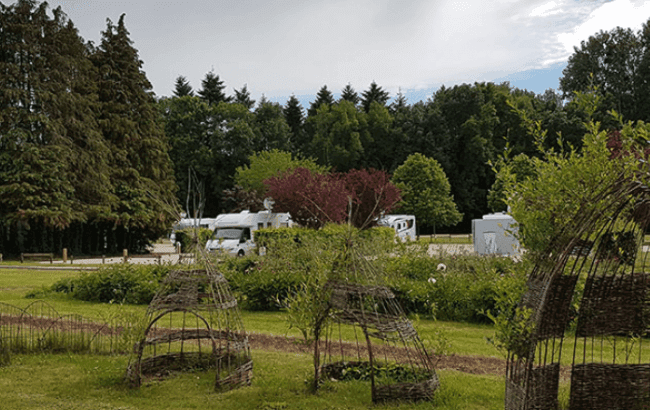 Aire CAMPING-CAR PARK de Lailly-en-Val