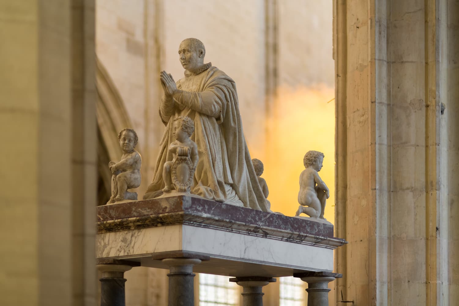Basilique Notre-Dame de Cléry