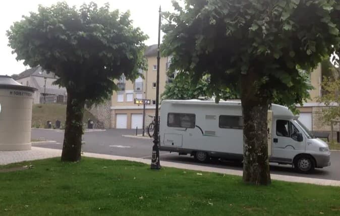 aire de camping car tourisme sancerre