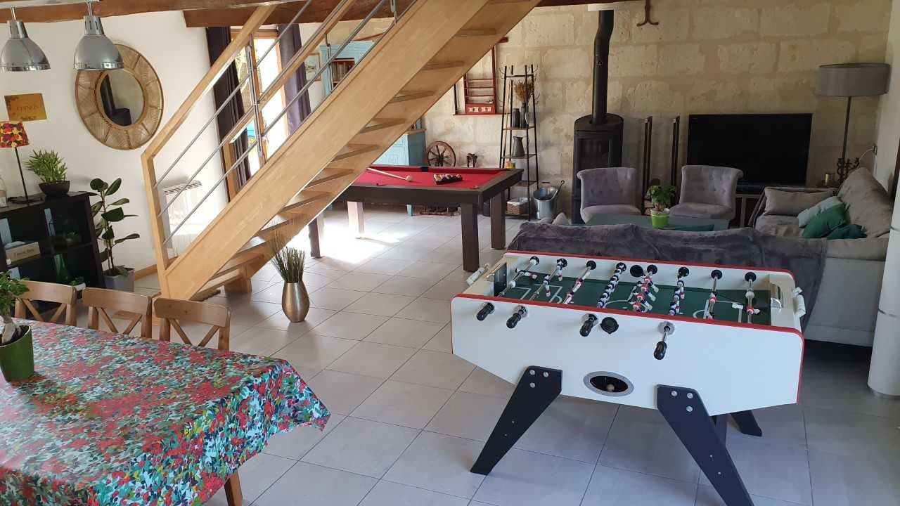 CHOUZE SUR LOIRE- LA GRANGE DE LA HURTAUDERIE