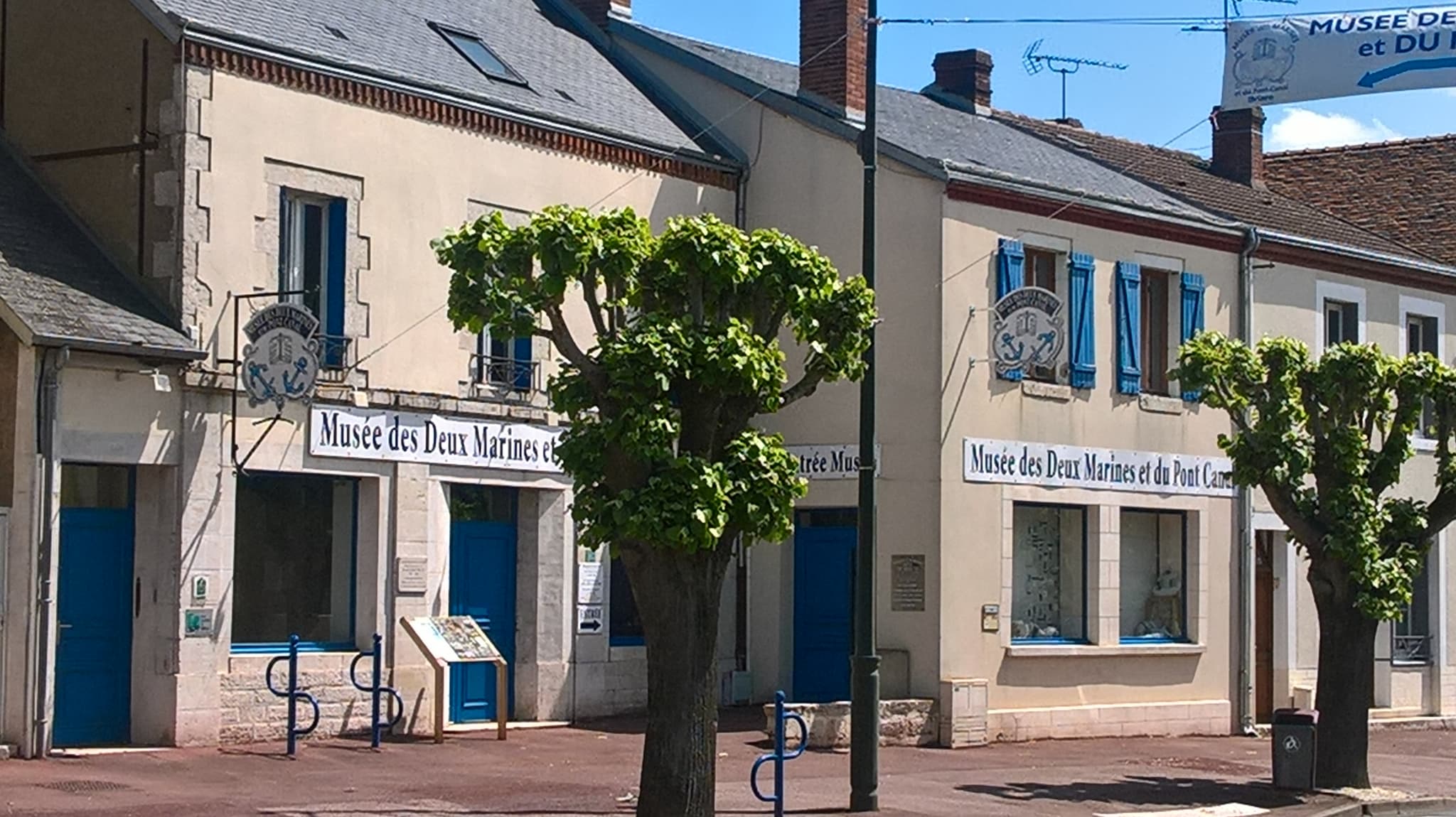 Musée des 2 marines et du Pont-canal