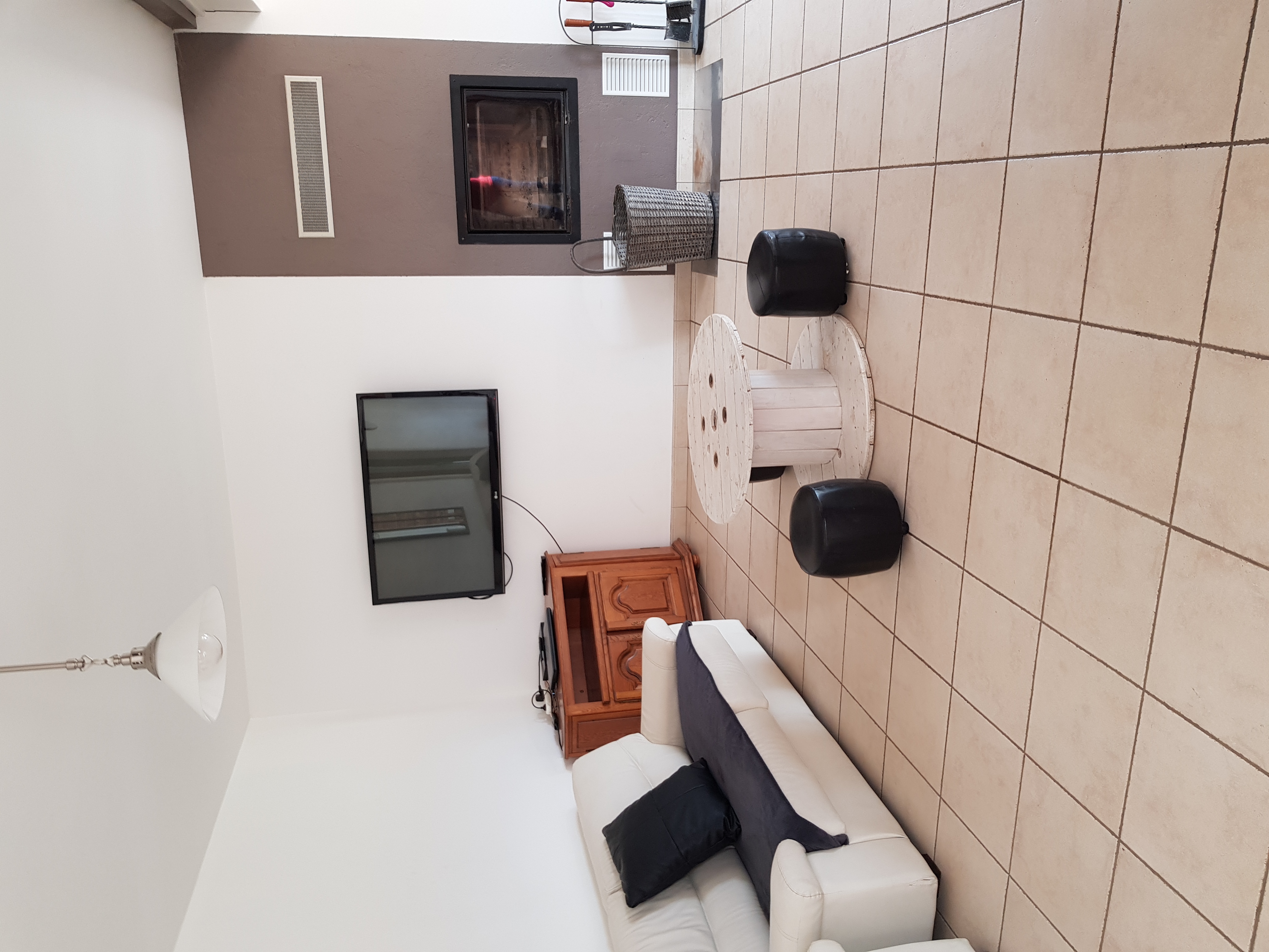 SALON LOGEAT