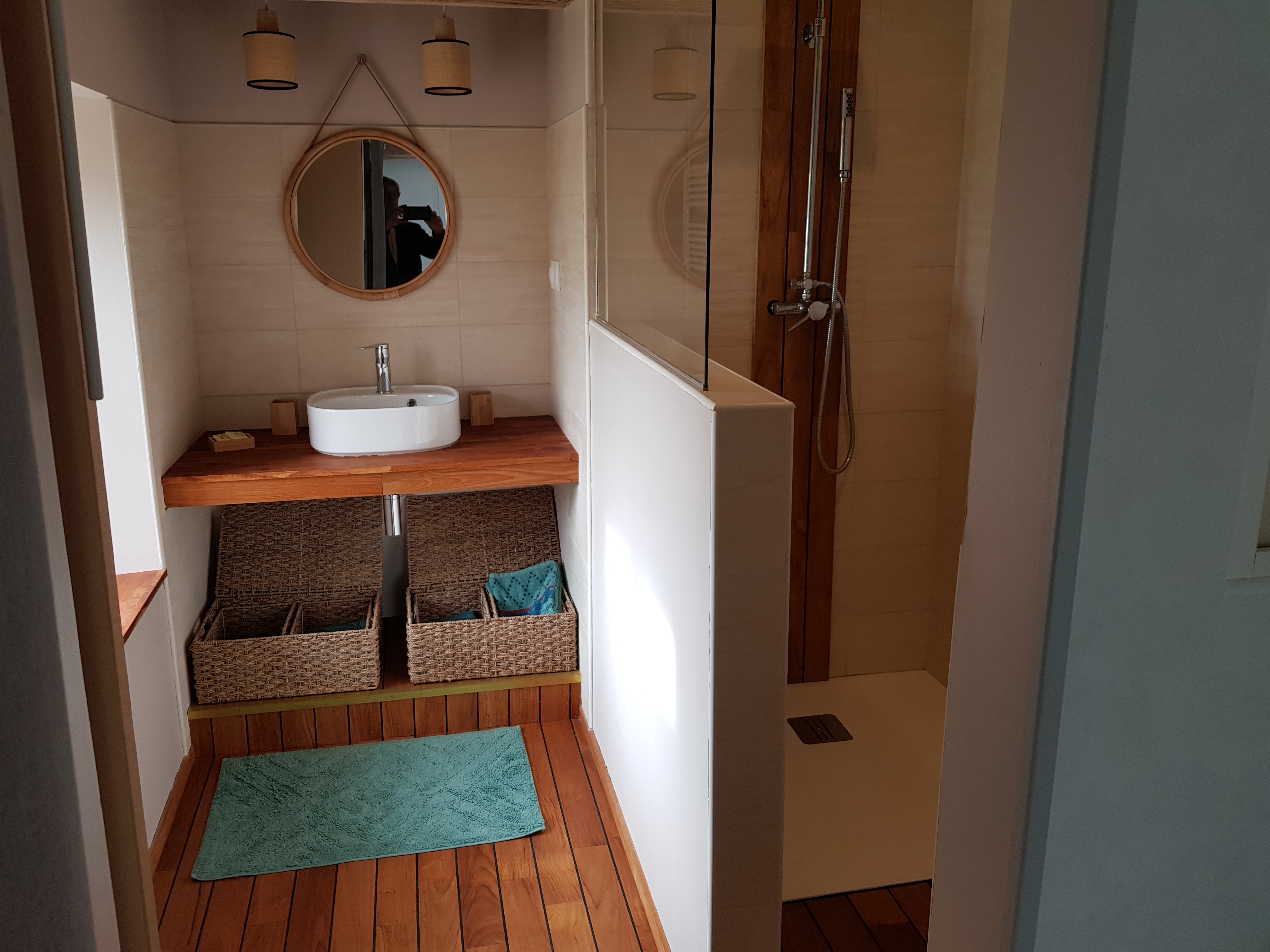 chambre menetou, salle d'eau