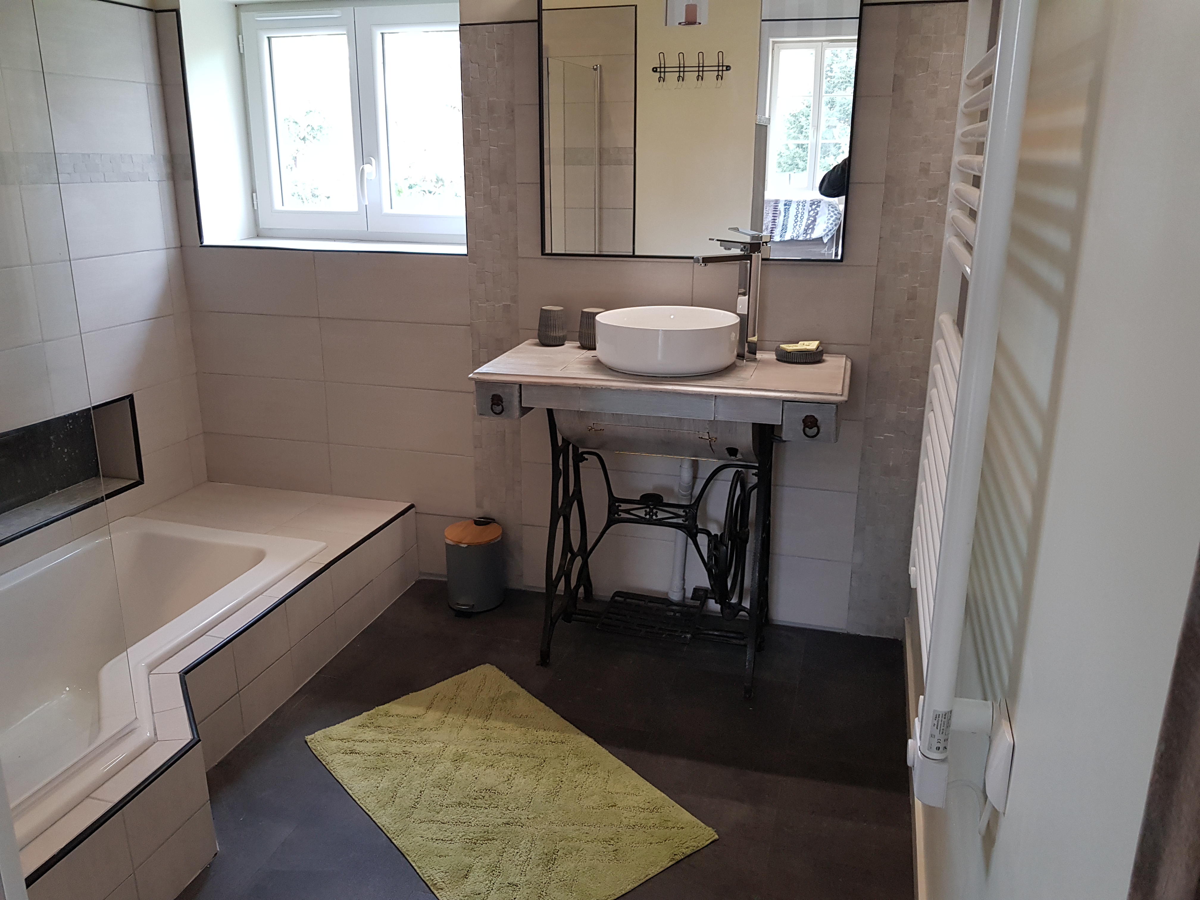 chambre reuilly, salle de bain