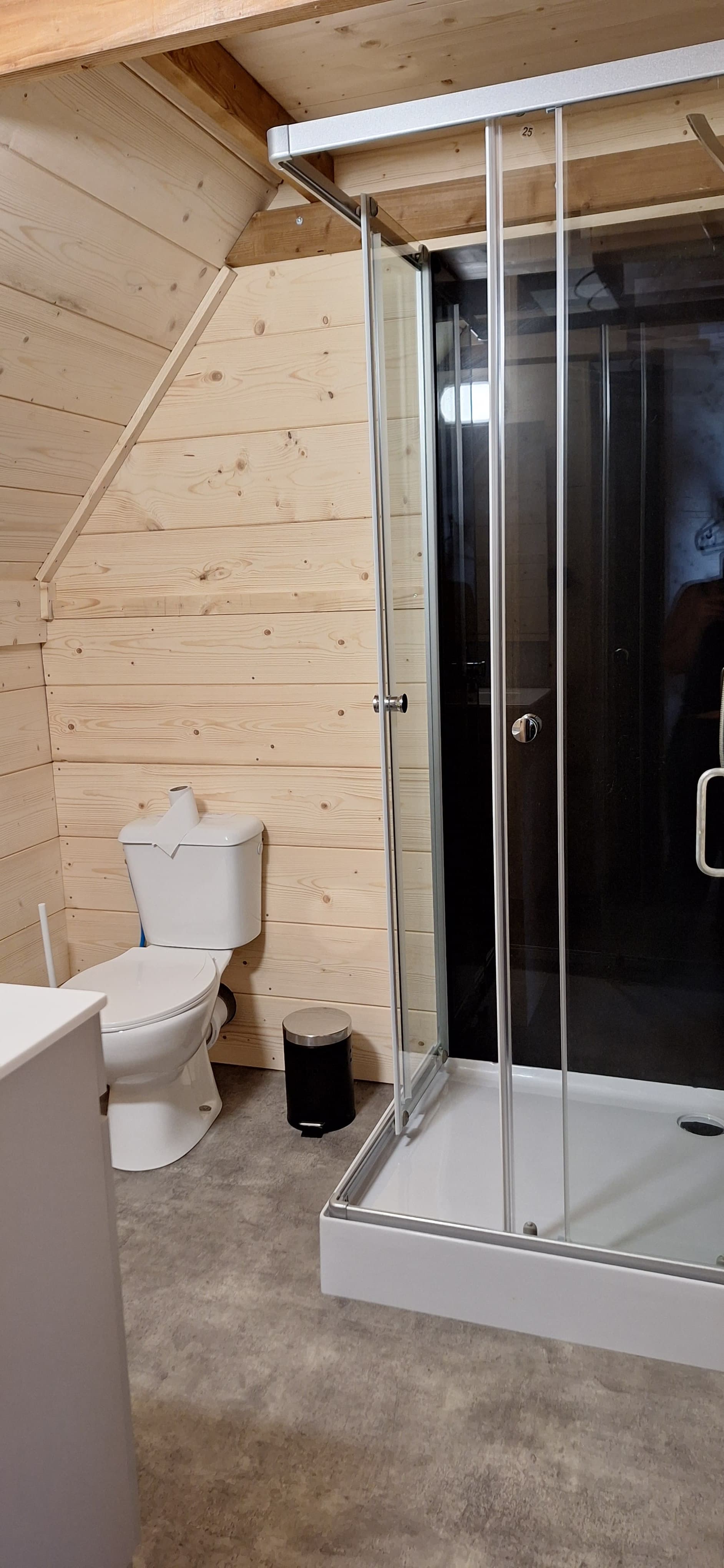 salle d'eau et WC