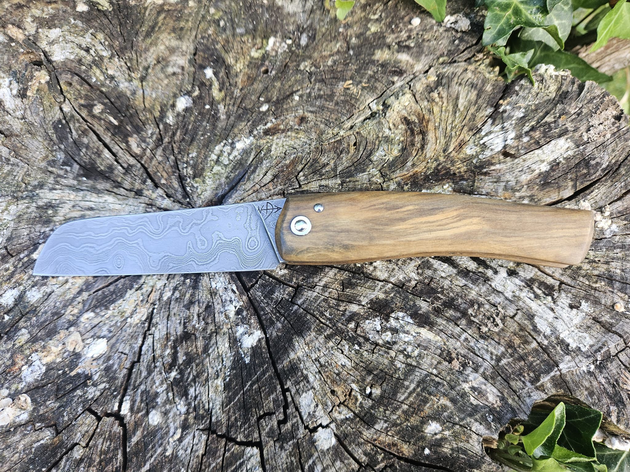 Le Rustique (deux clous)