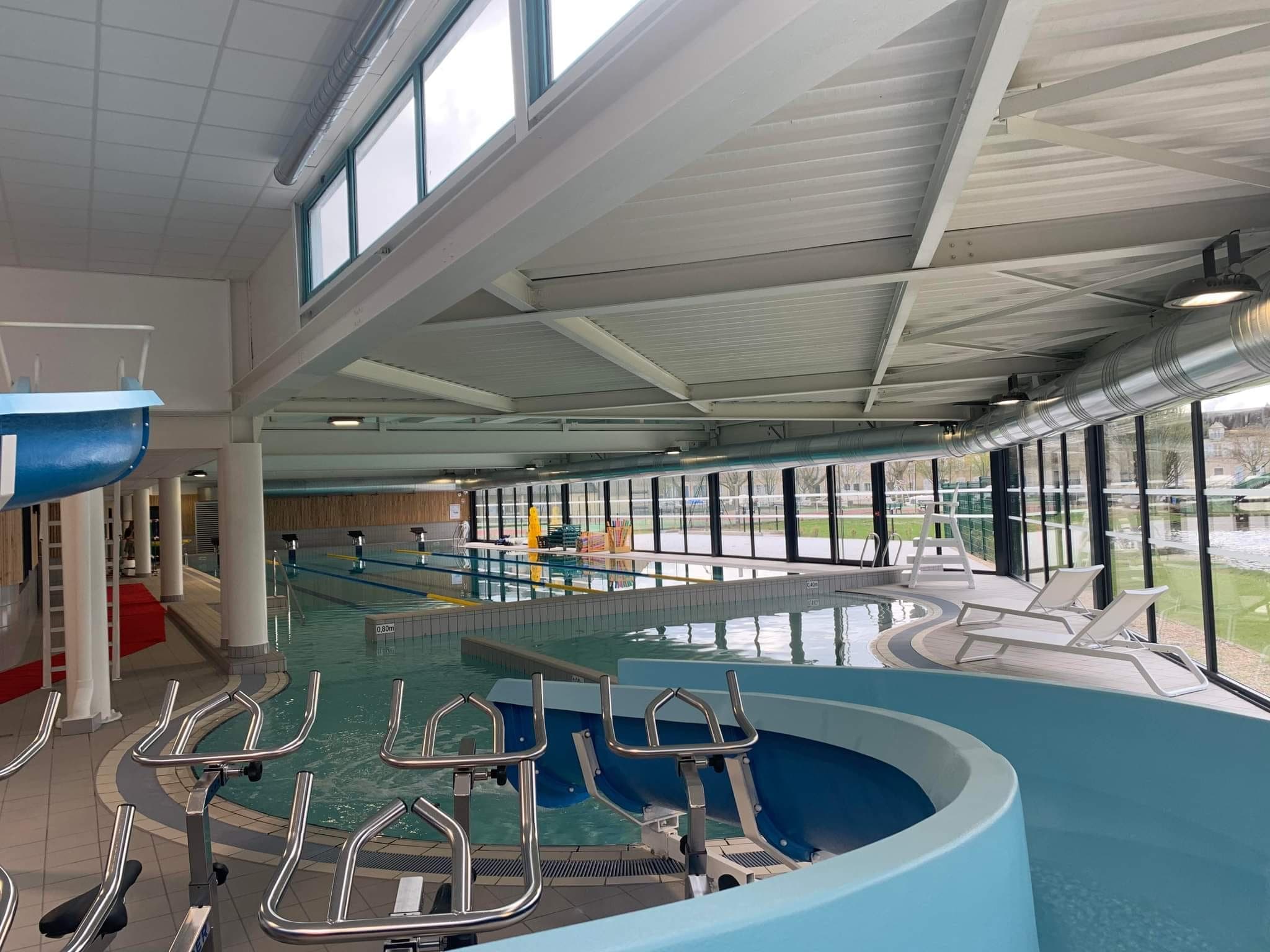 Briare - Piscine L'Ile Verte - intérieur
