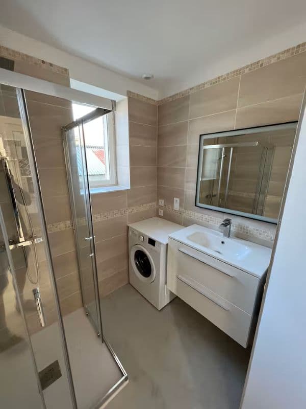 Maison avec plan d'eau Chez Anne et Jérôme