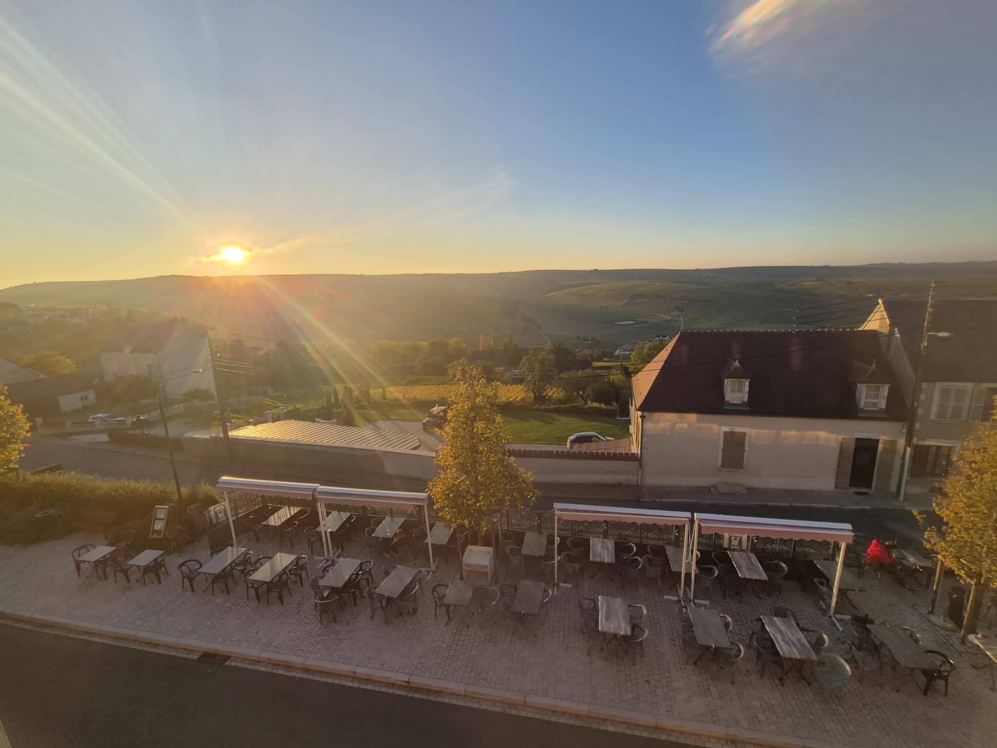 Hotel_restaurant_Le_Rempart_Sancerre_coucher du soleil