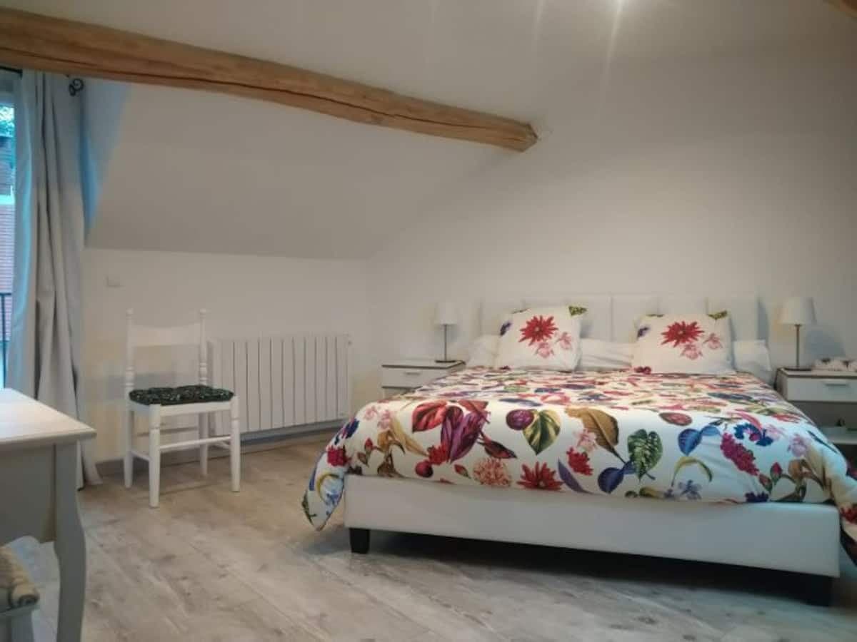 Chambre 2 personnes, lit Queen size