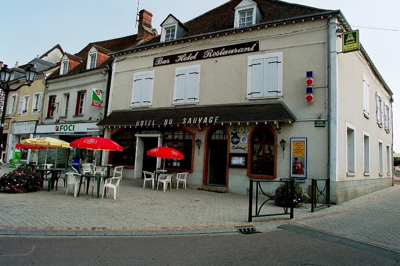 Au Sauvage