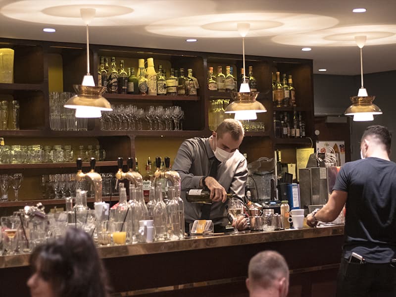 studio-16-restaurant-a-orleans-bar