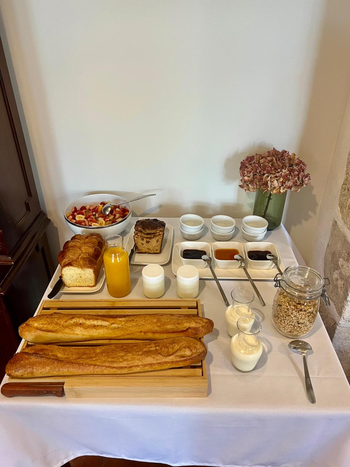 Buffet Pdej LF res 1200x1600