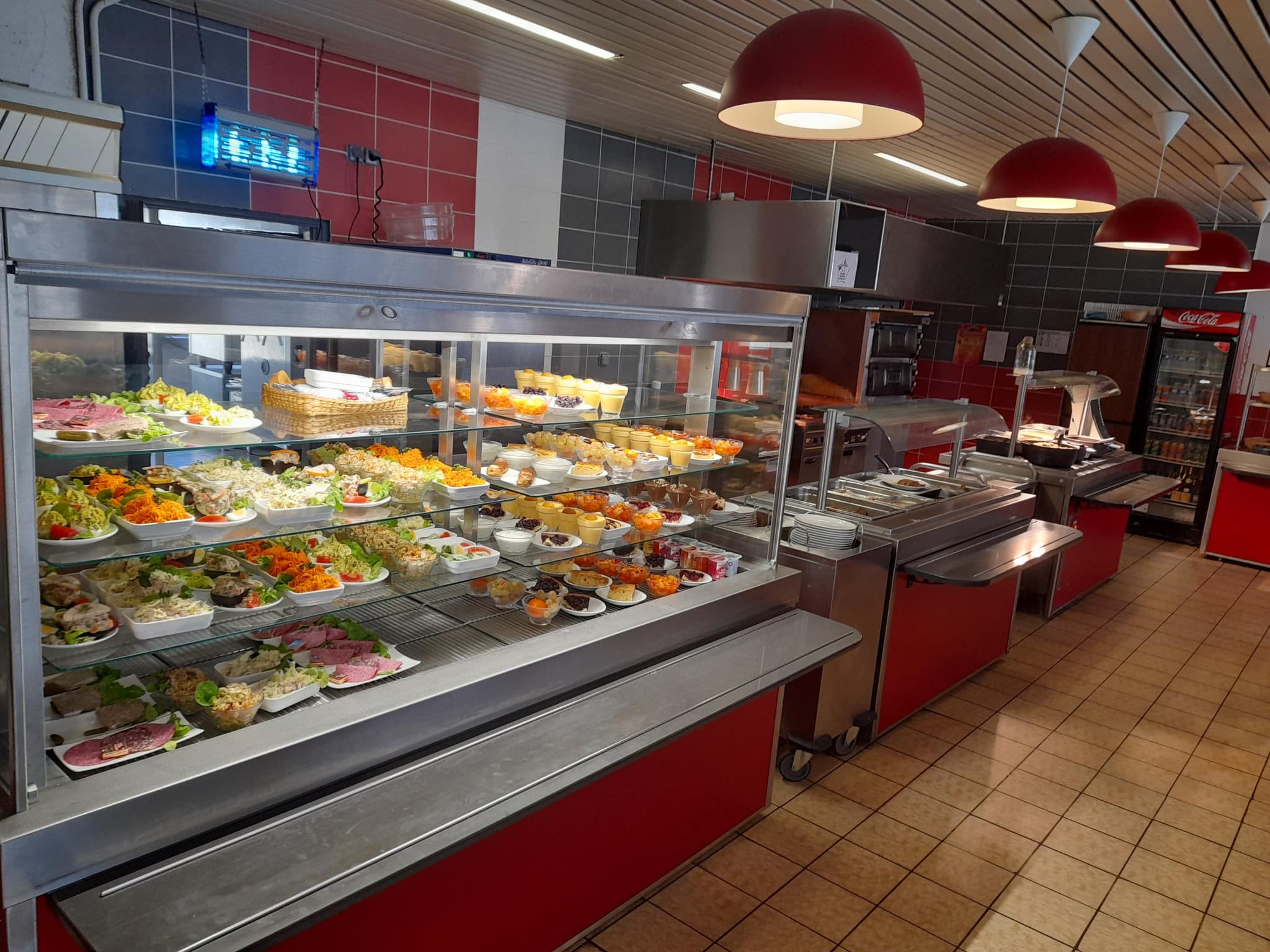 Buffet des entrées - desserts