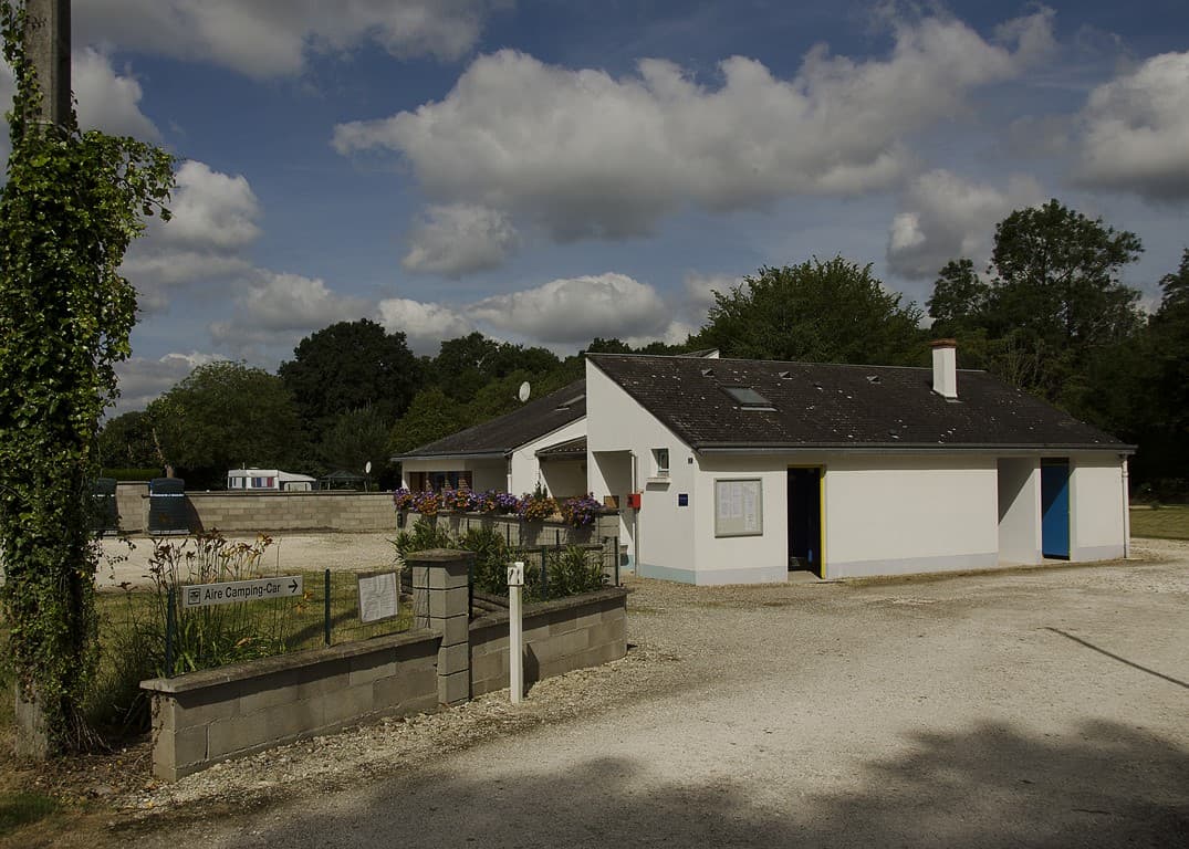 Ouzouer sur trézée-camping municipal de la Trézée-