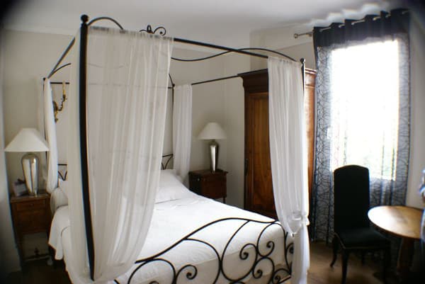 CHAMBRES LA MOZAIC BOURGES CHAMBRE BLANCHE