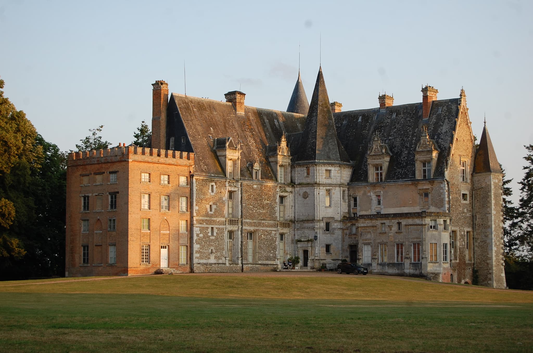 CHATEAU DE COURTALAIN