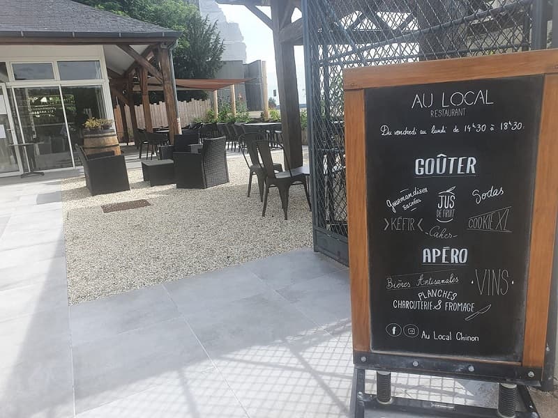 En terrasse - Restaurant Au Local - Chinon