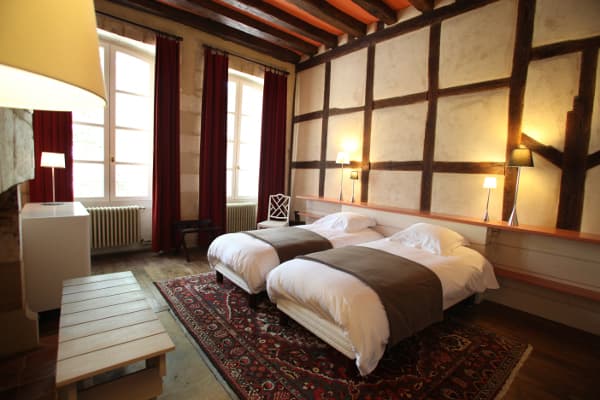 COEUR DE BOURGES CHAMBRE ALICE
