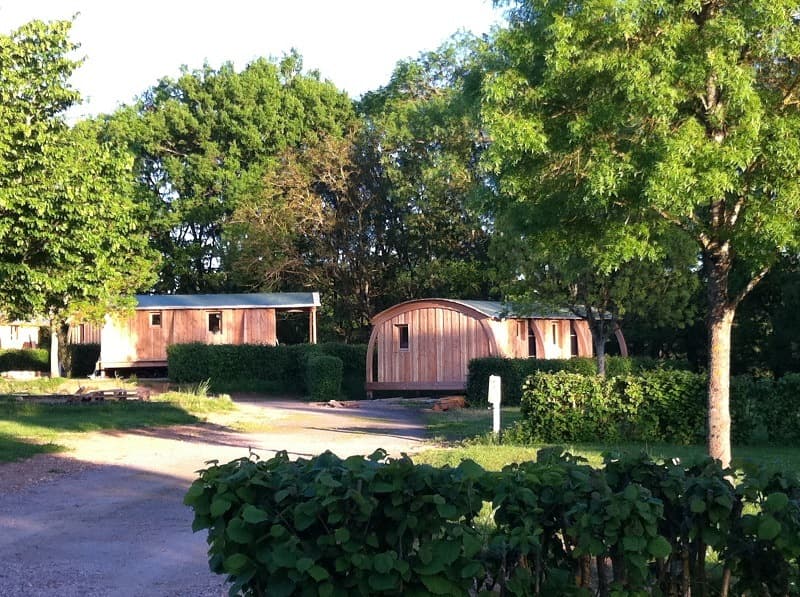 Cabane-hebergement-vacances-36