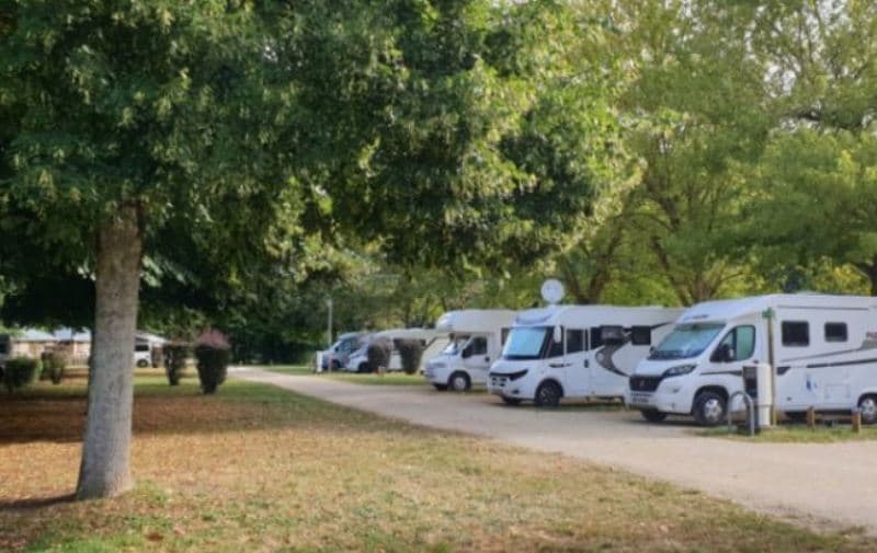Camping car Park Reuilly