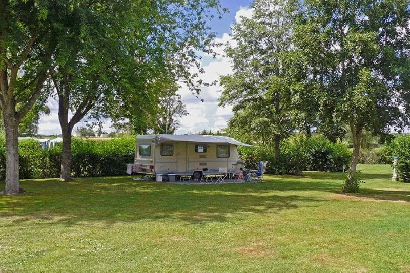 Camping Les Chênes - Valençay