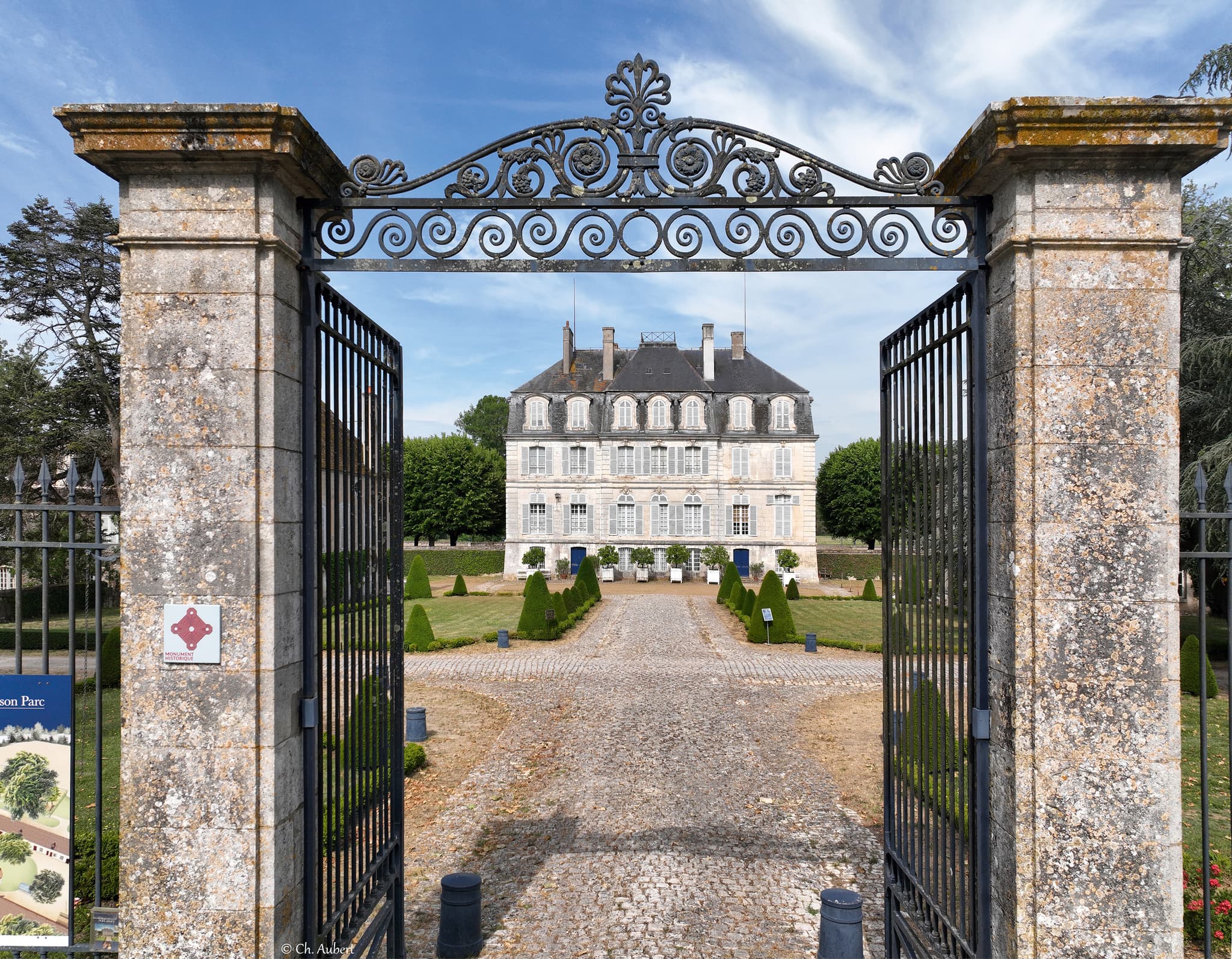 Château de Meslay - entrée