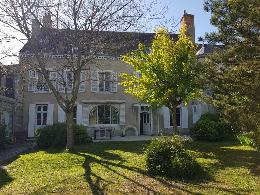 Cloitre St Liphard - demeure