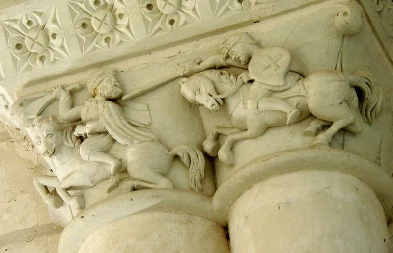 Collegiale Saint Georges - Faye la Vineuse