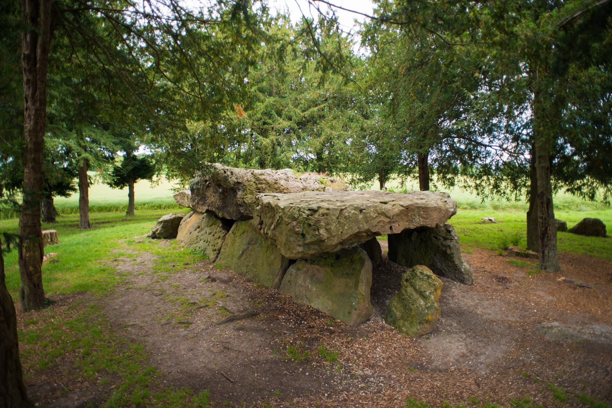 Dolmen de La Grotte aux Fées