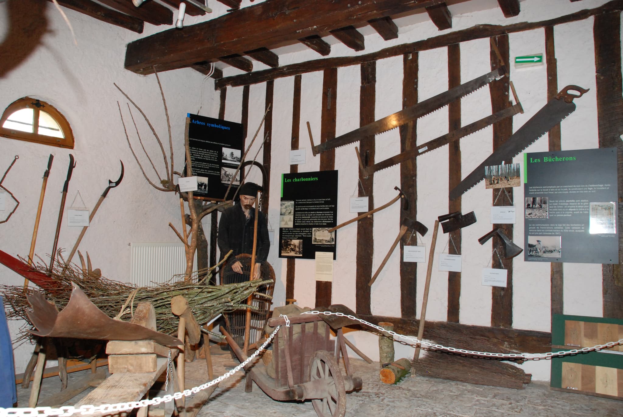 Musée Loury intérieur 1