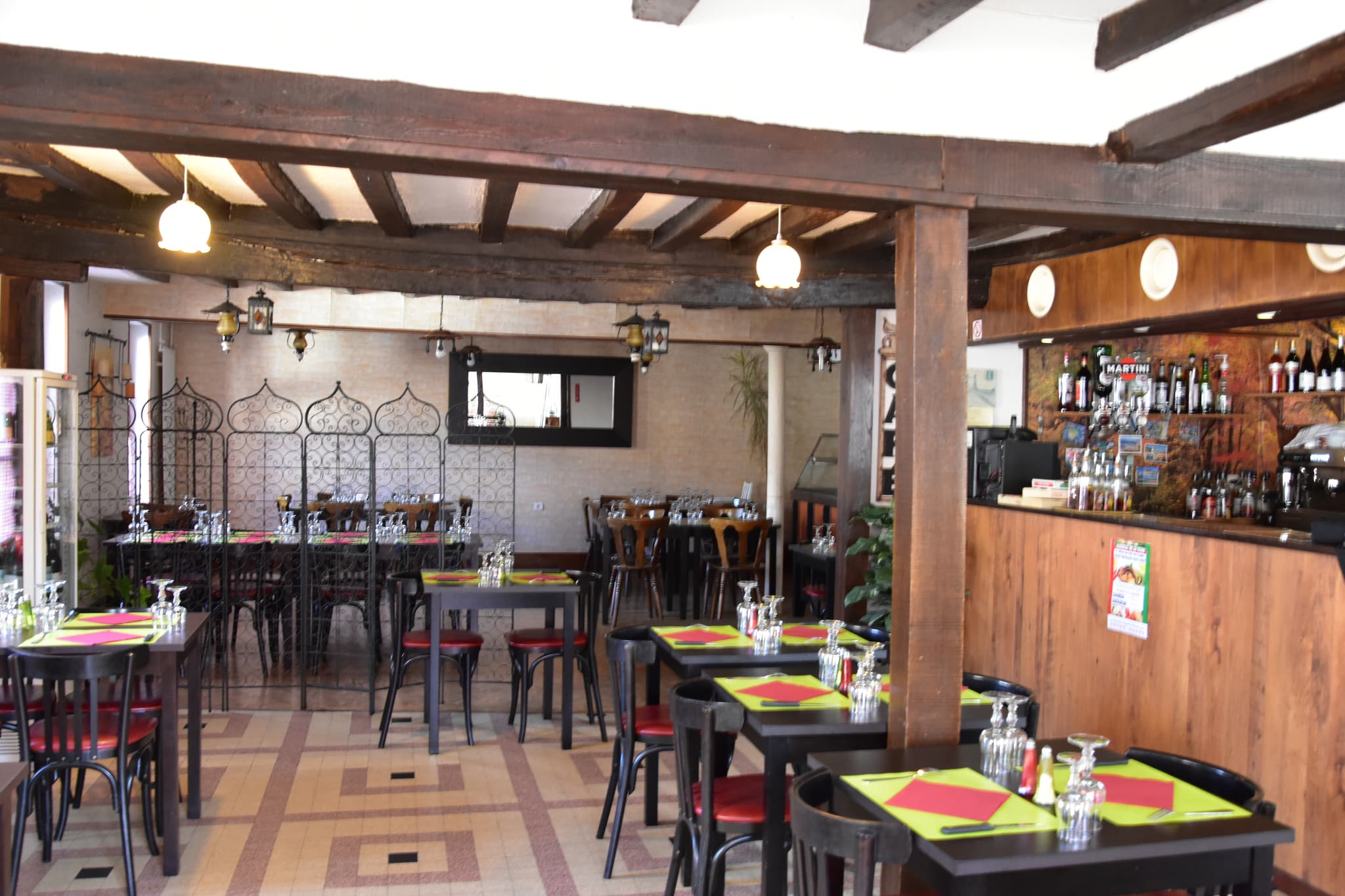 Beaulieu sur Loire-Auberge de la Tour-salle