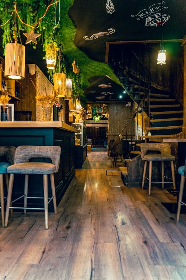 Le Cafe Moustache