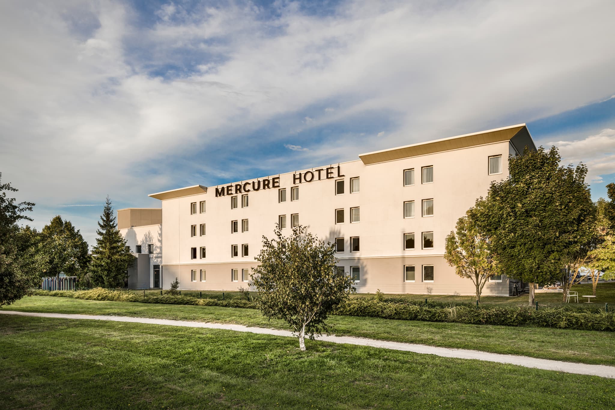 Mercure Chartres Est C3P5