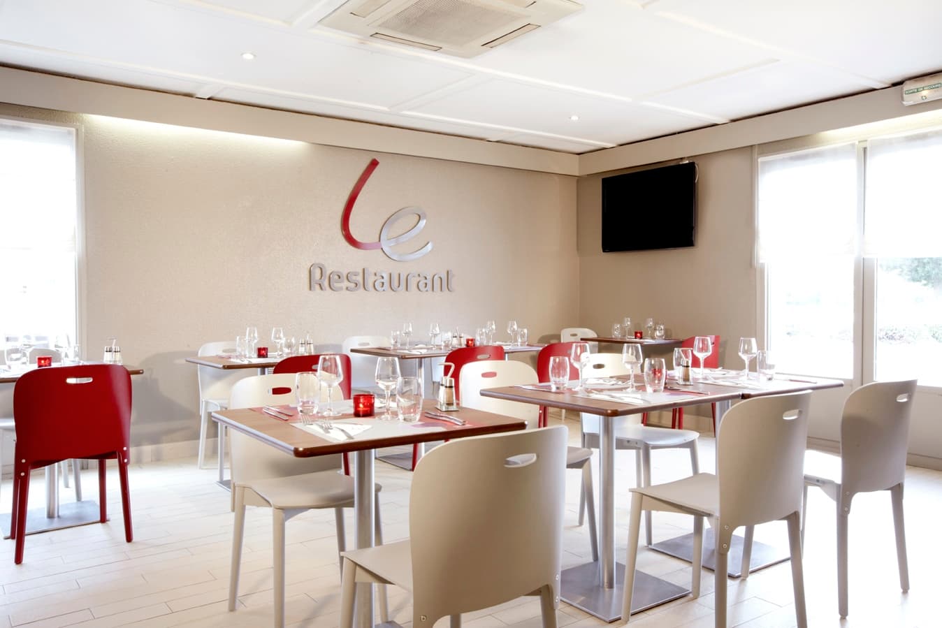 Entreprise_Hotel_Campanile-006