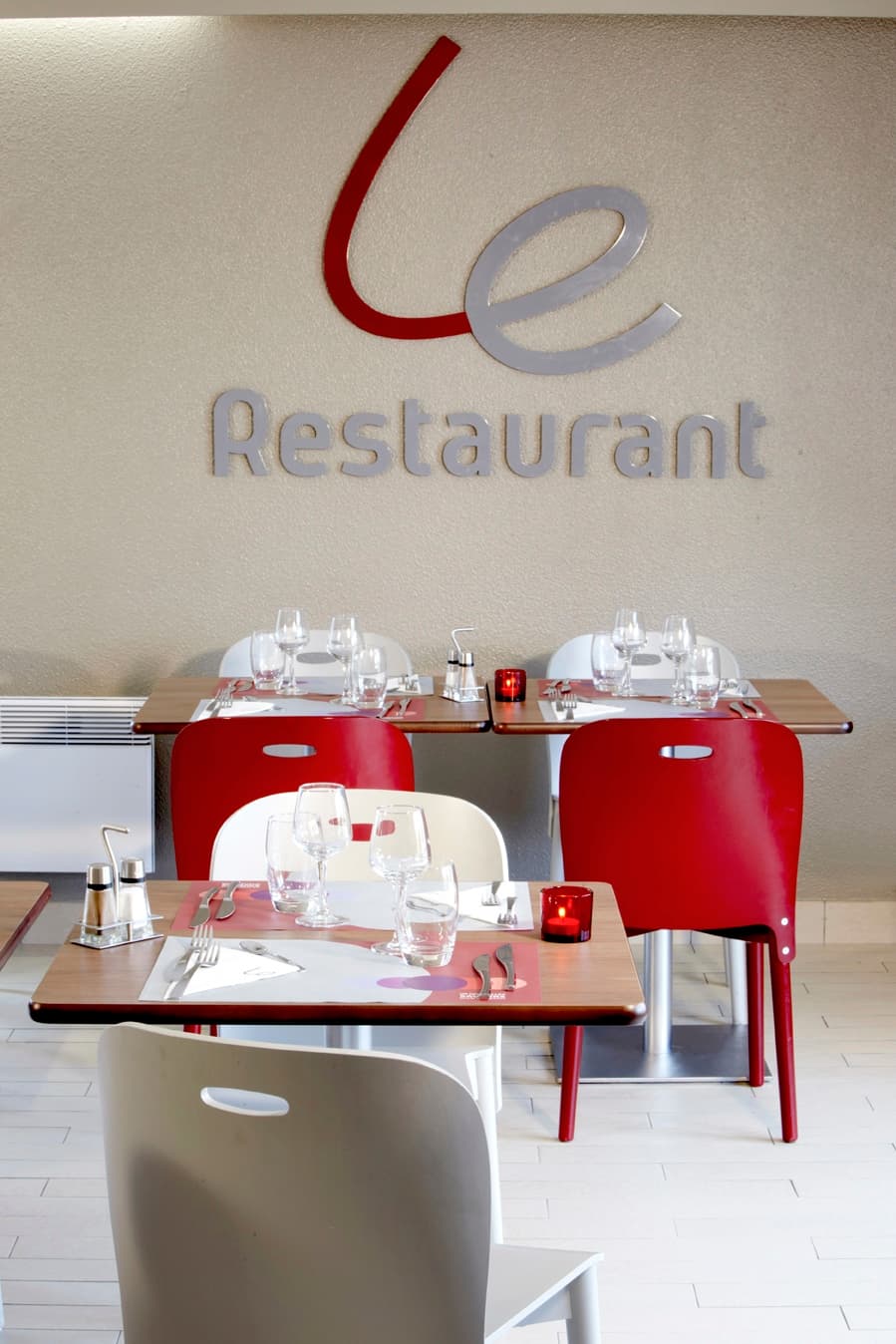 Entreprise_Hotel_Campanile-007
