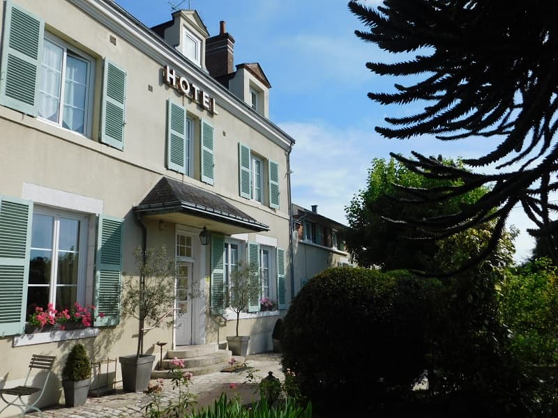 Facade Hotel VillaMarjane