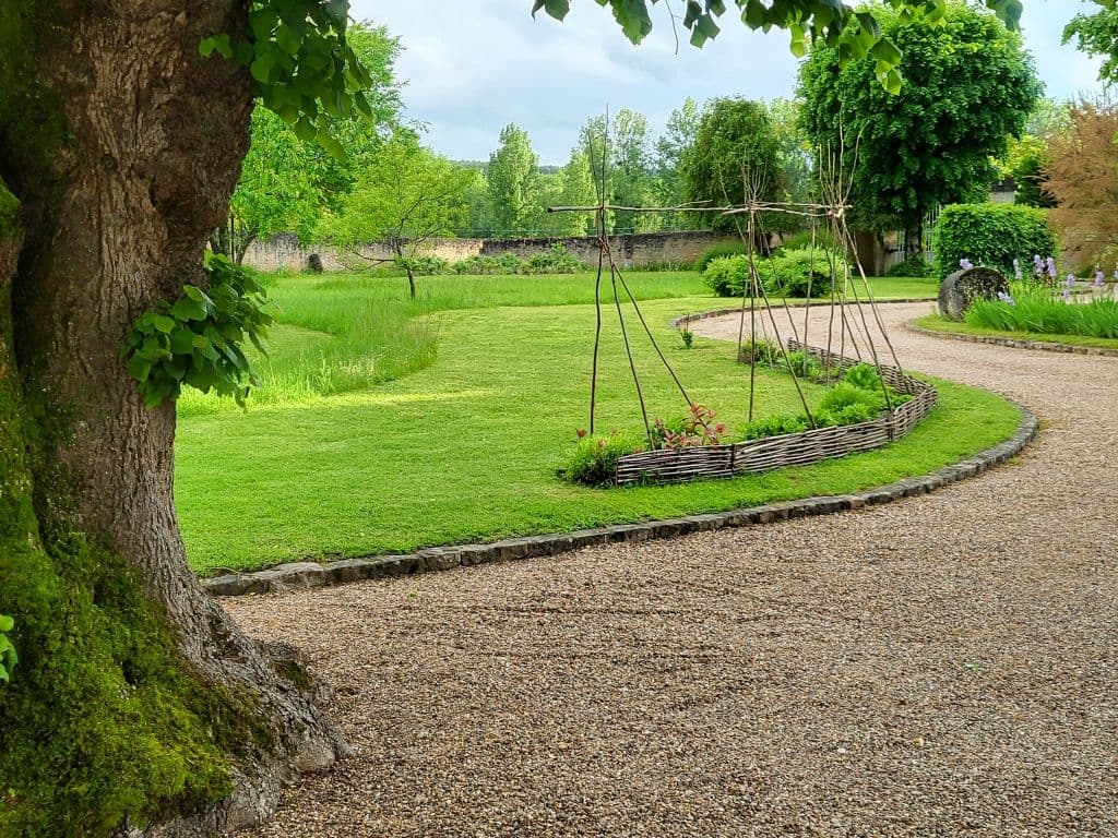 Gite 01 Jardin 1 Light