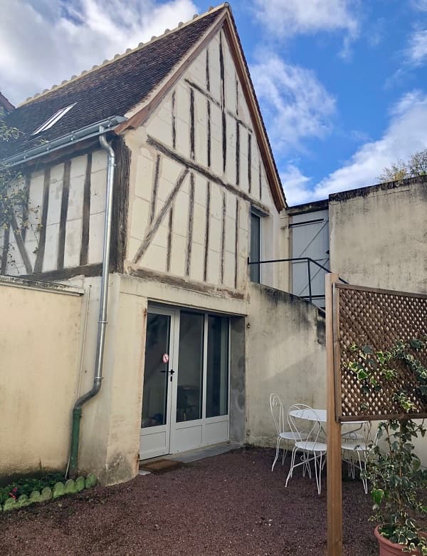 Gite-maisondepoupee-loches-valdeloire