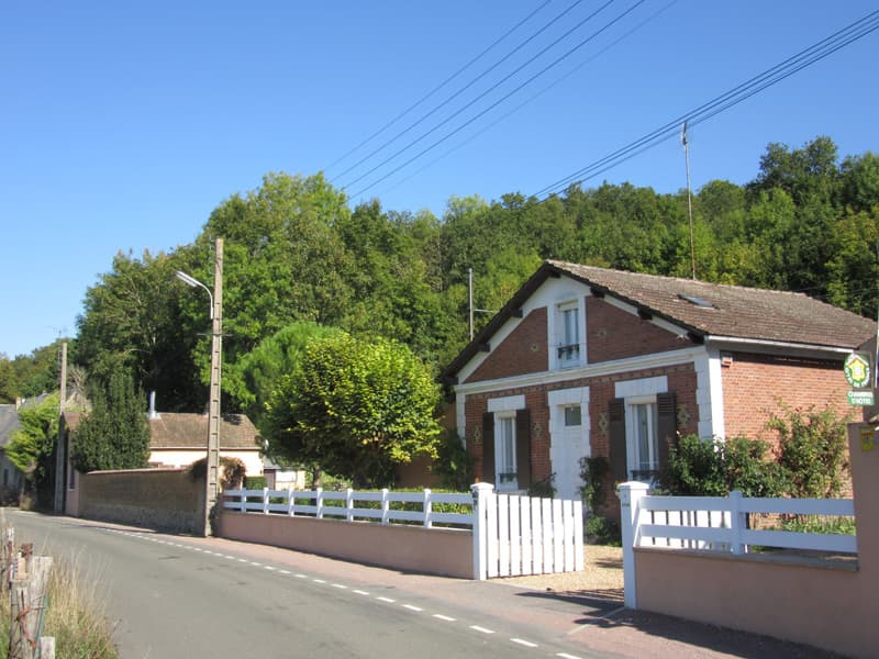 La pierre percée